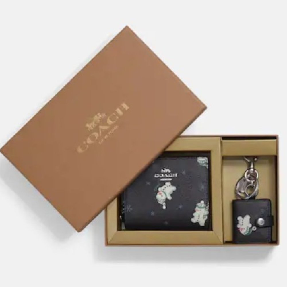 Coach Boxed Snap Wallet And Picture Frame Bag Charm With Snowman Print